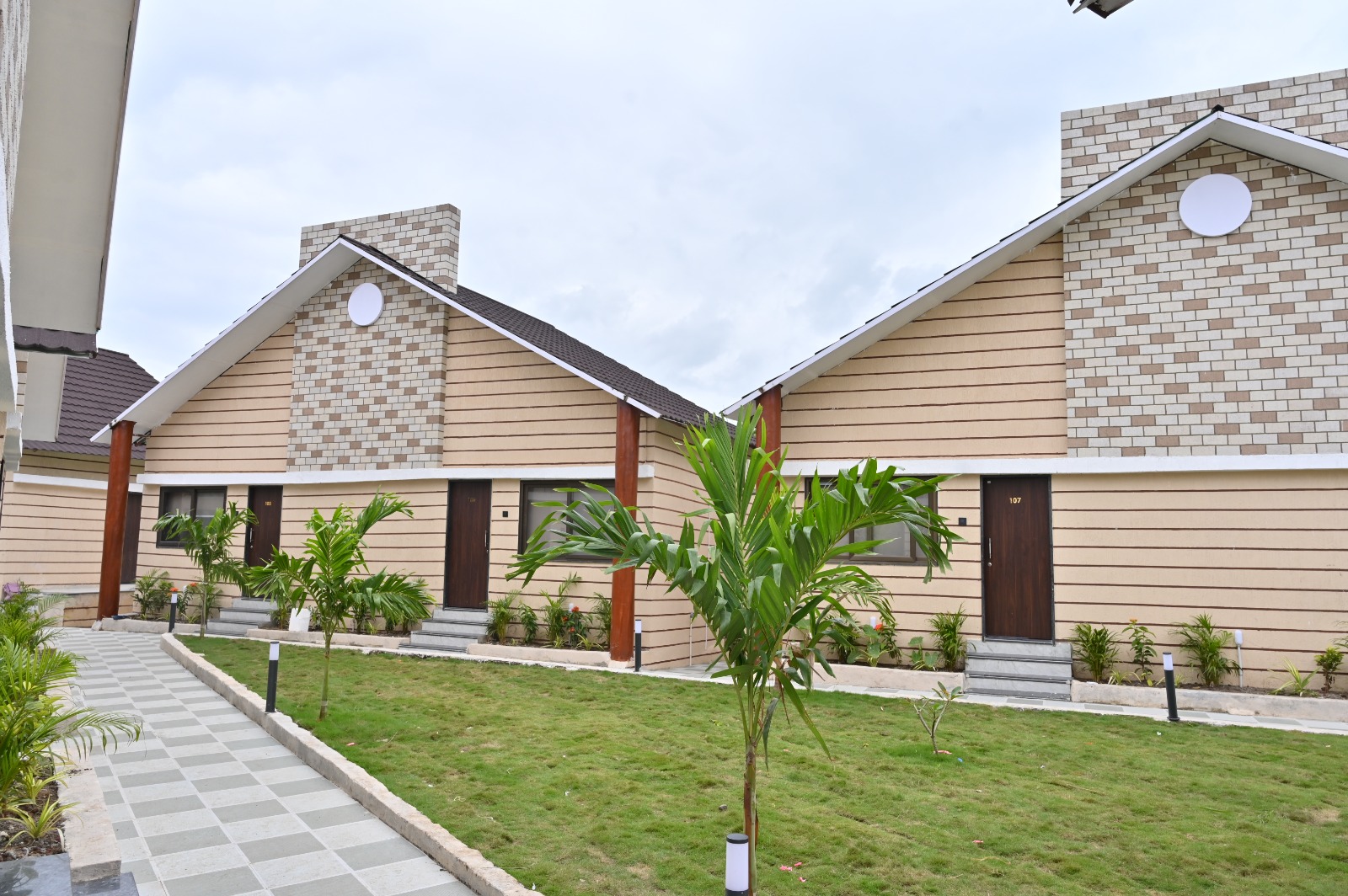 Cottage accommodation at Hotel Atithi Resort Ellora