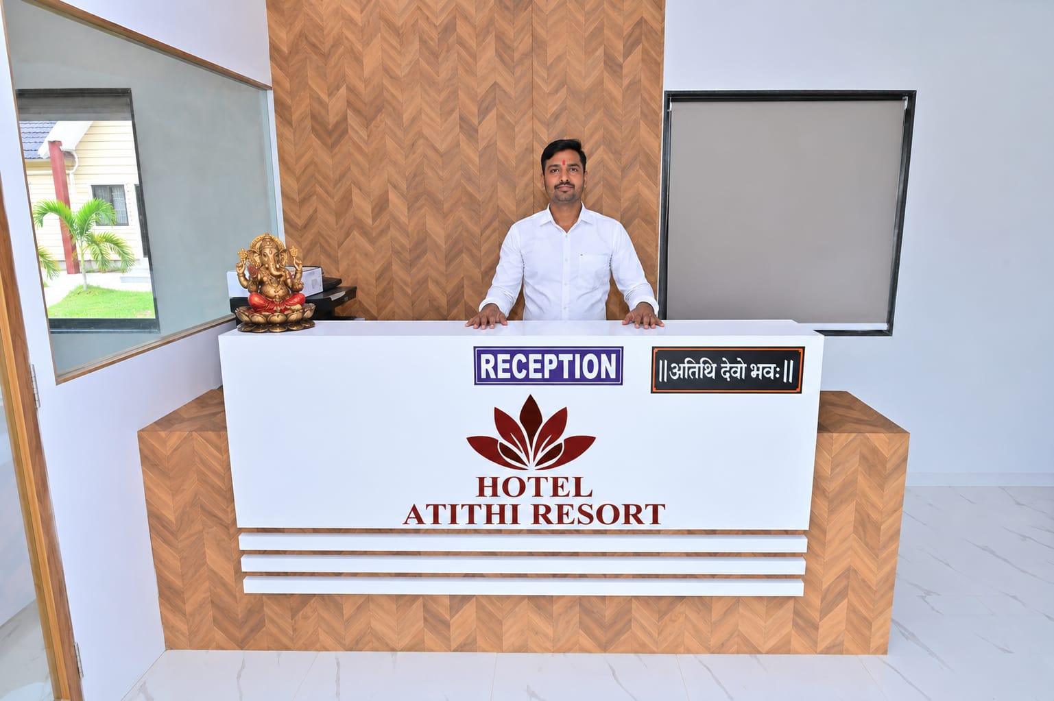 Hotel Atithi Resort Ellora reception